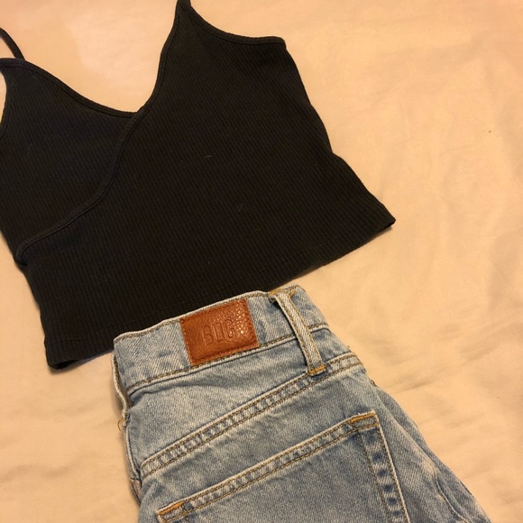 BDG jeans Size 24 with urban outfitters top - Picture 1 of 2